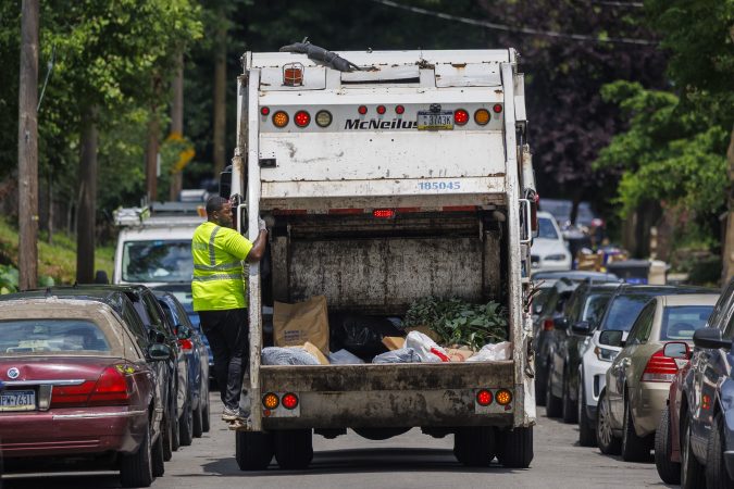 Mayor Parker moves to renew Philadelphia’s contract with controversial Chester incinerator