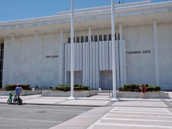 Whistleblowers accuse Kennedy Center of contracting flaws under Trump