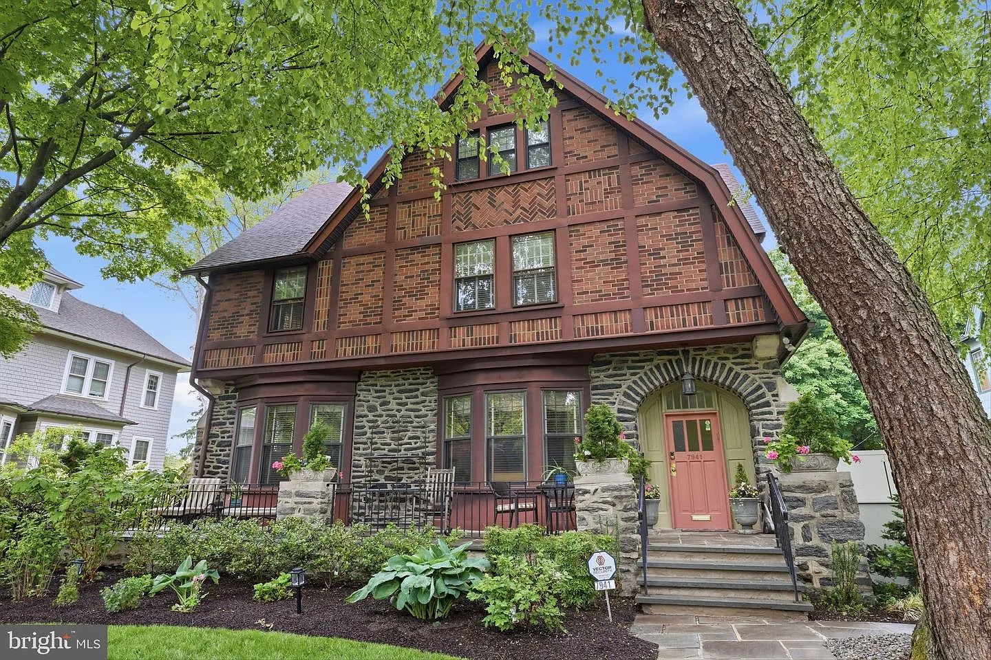 The exterior of 7941 Park Ave. in Elkins Park, PA