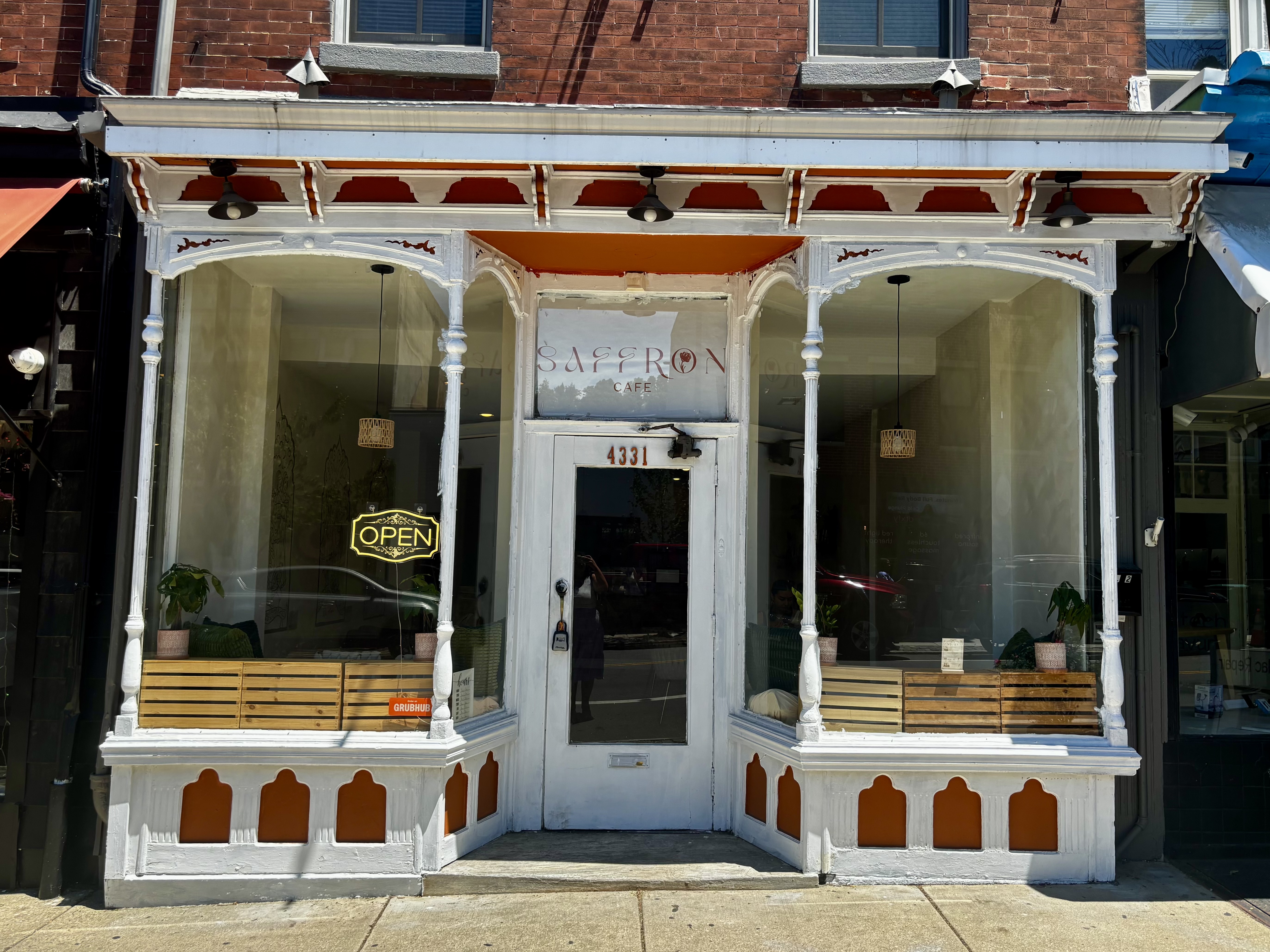 There’s a new cafe in Manayunk serving samosas and viral dot cakes