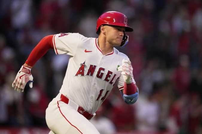 Angels trade former Phillies prospect Logan O’Hoppe to Rangers