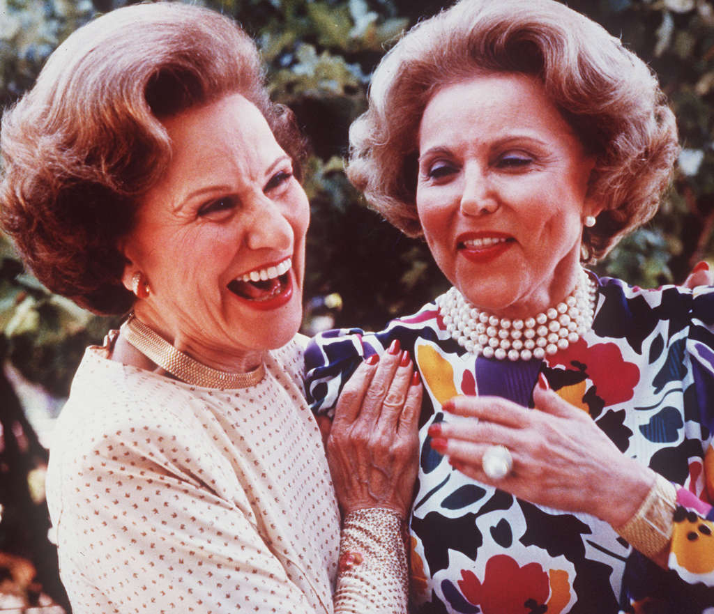 Margo Howard, reluctant columnist and daughter of Ann Landers, dies at 86