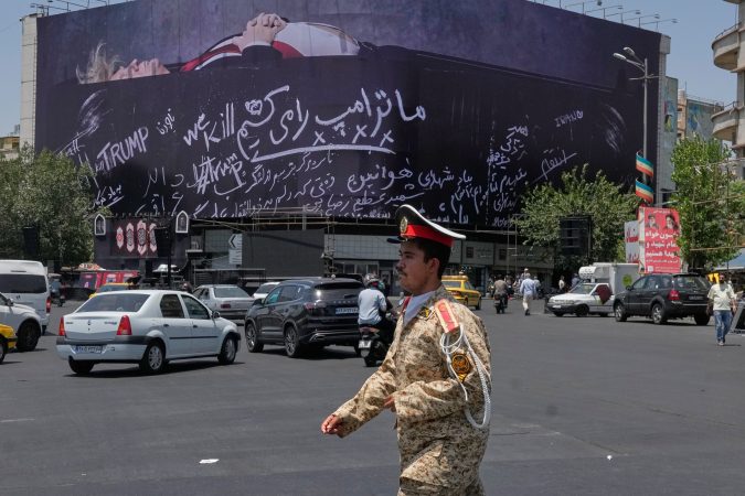 U.S. reimposes blockade and steps up strikes as Iran threatens to halt Mideast energy exports