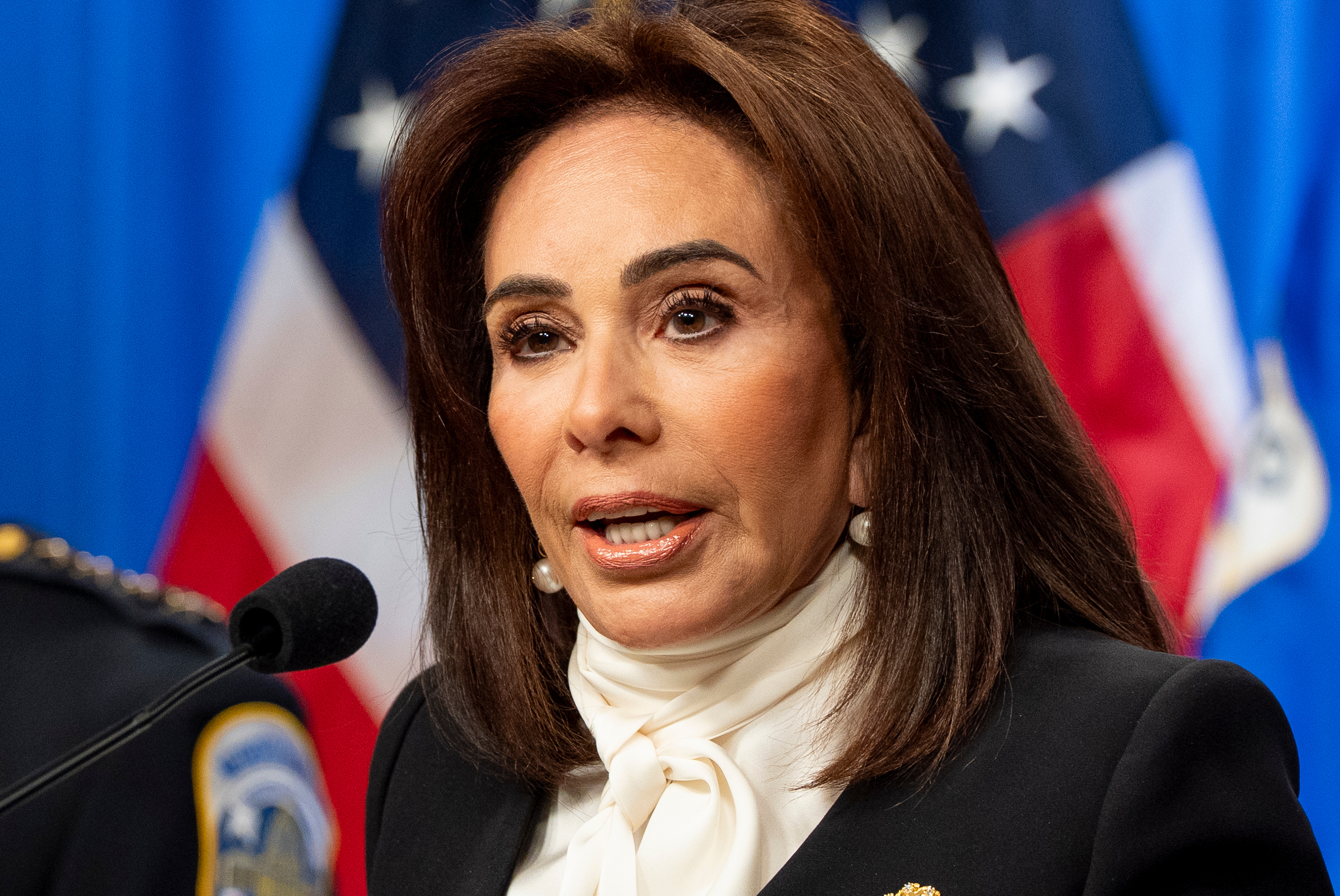 Pirro, in rare move, convenes special grand jury in Washington