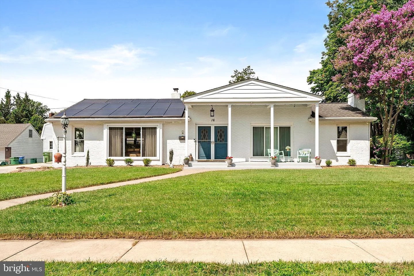 16 Saint Martins Rd, Cherry Hill, NJ 08002