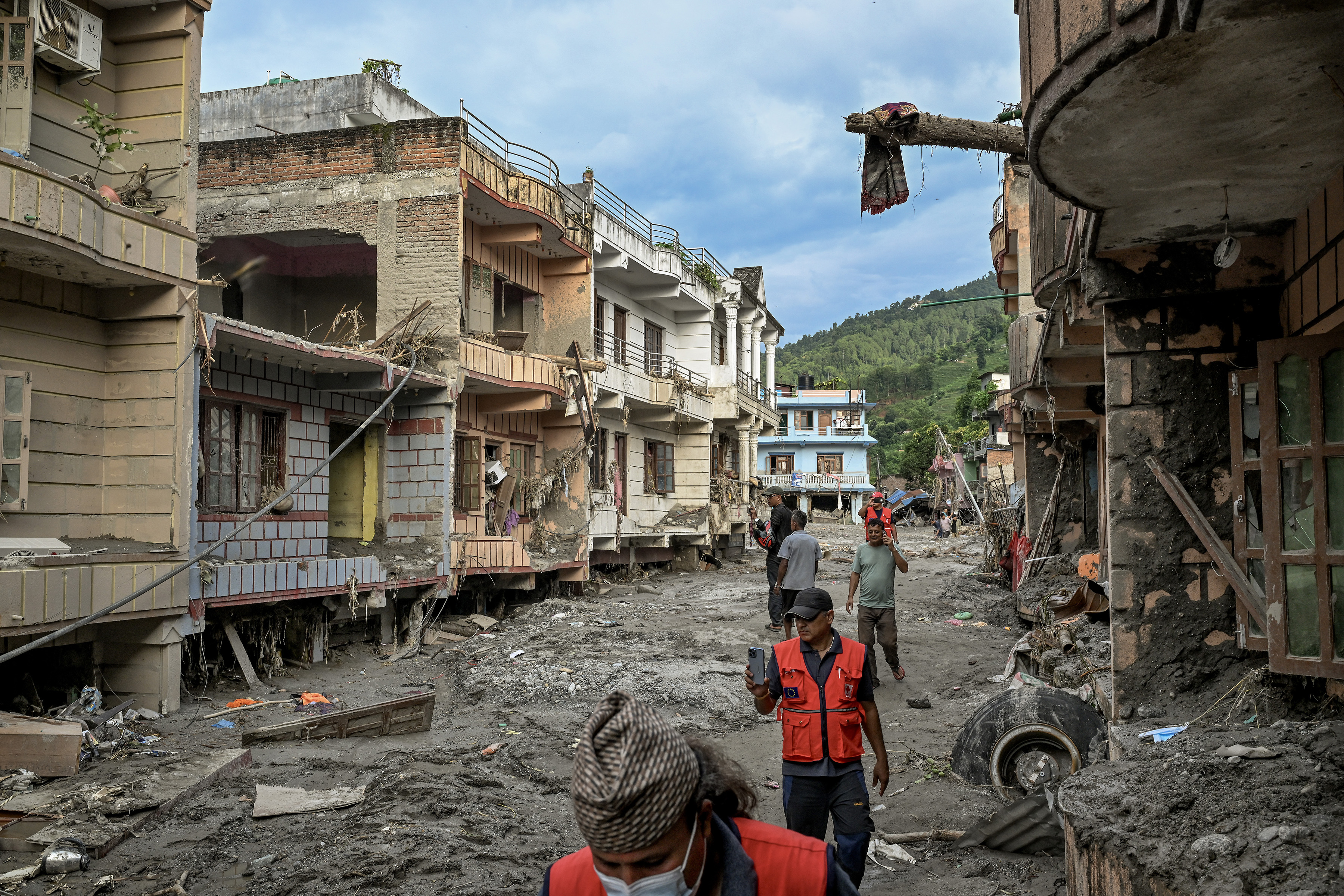 ‘Immense’ devastation as Nepal continues search for 2,400 missing in floods