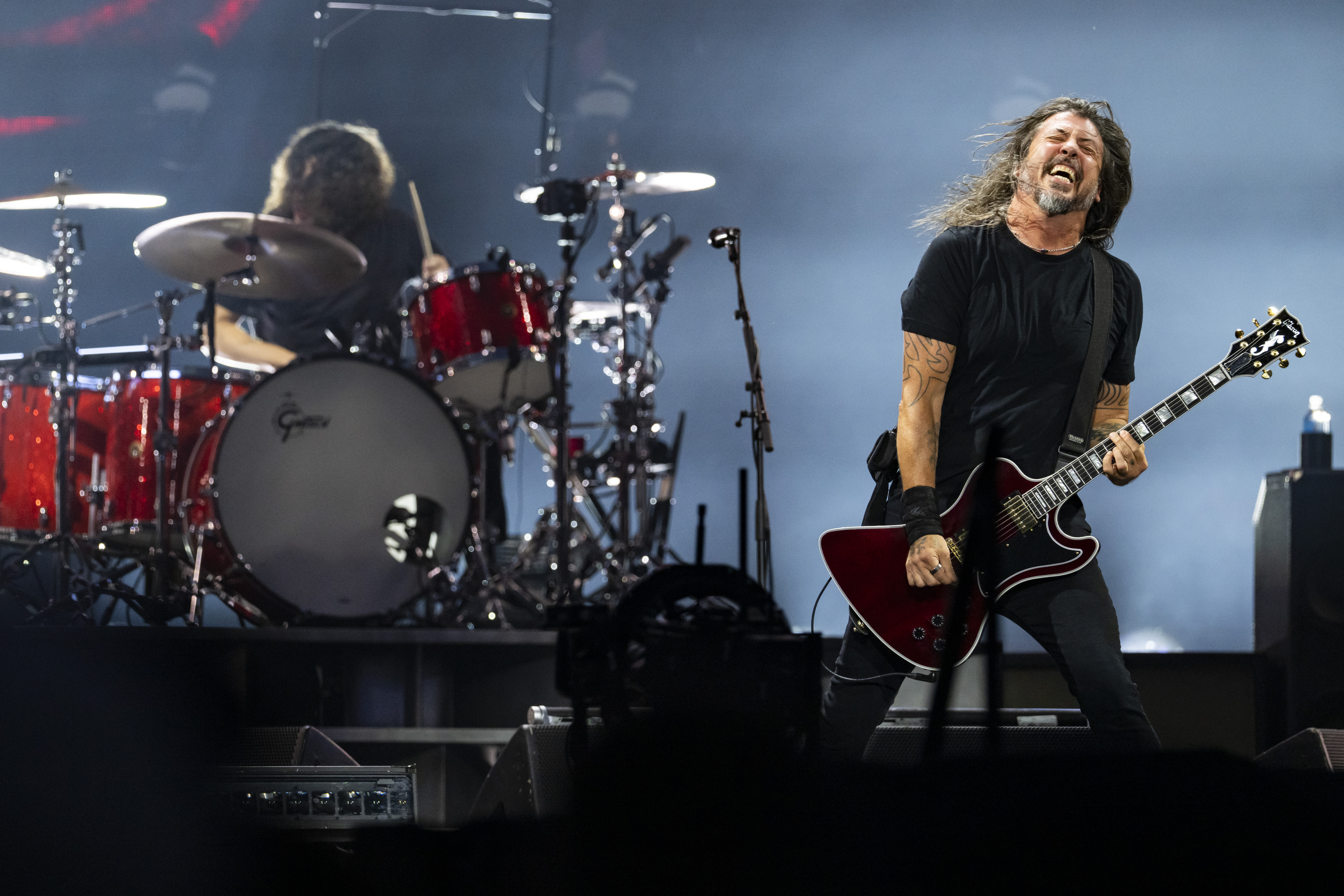 The Foo Fighters played ‘song after song after song after song’ in a three-hour tour stop at the Linc