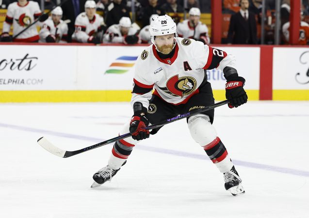Former Flyers captain Claude Giroux re-signs with Ottawa Senators, dashing reunion hopes