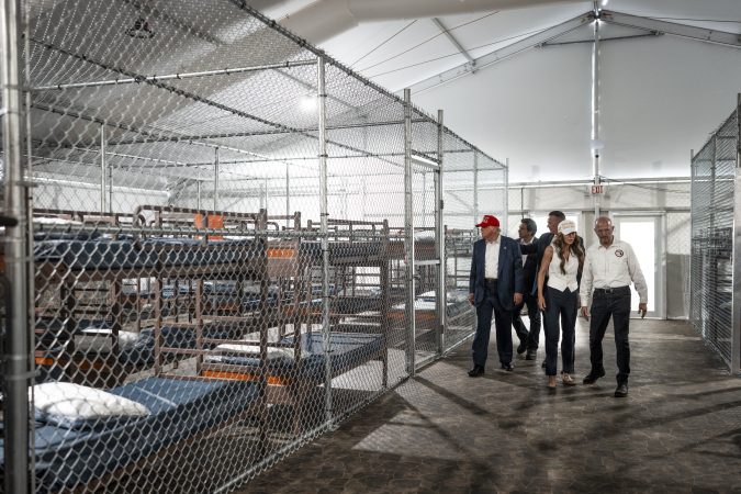 Vendors told to start dismantling Alligator Alcatraz detention center