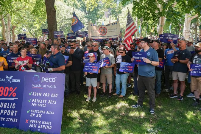 Peco workers vote to ratify new contract with raises and pensions