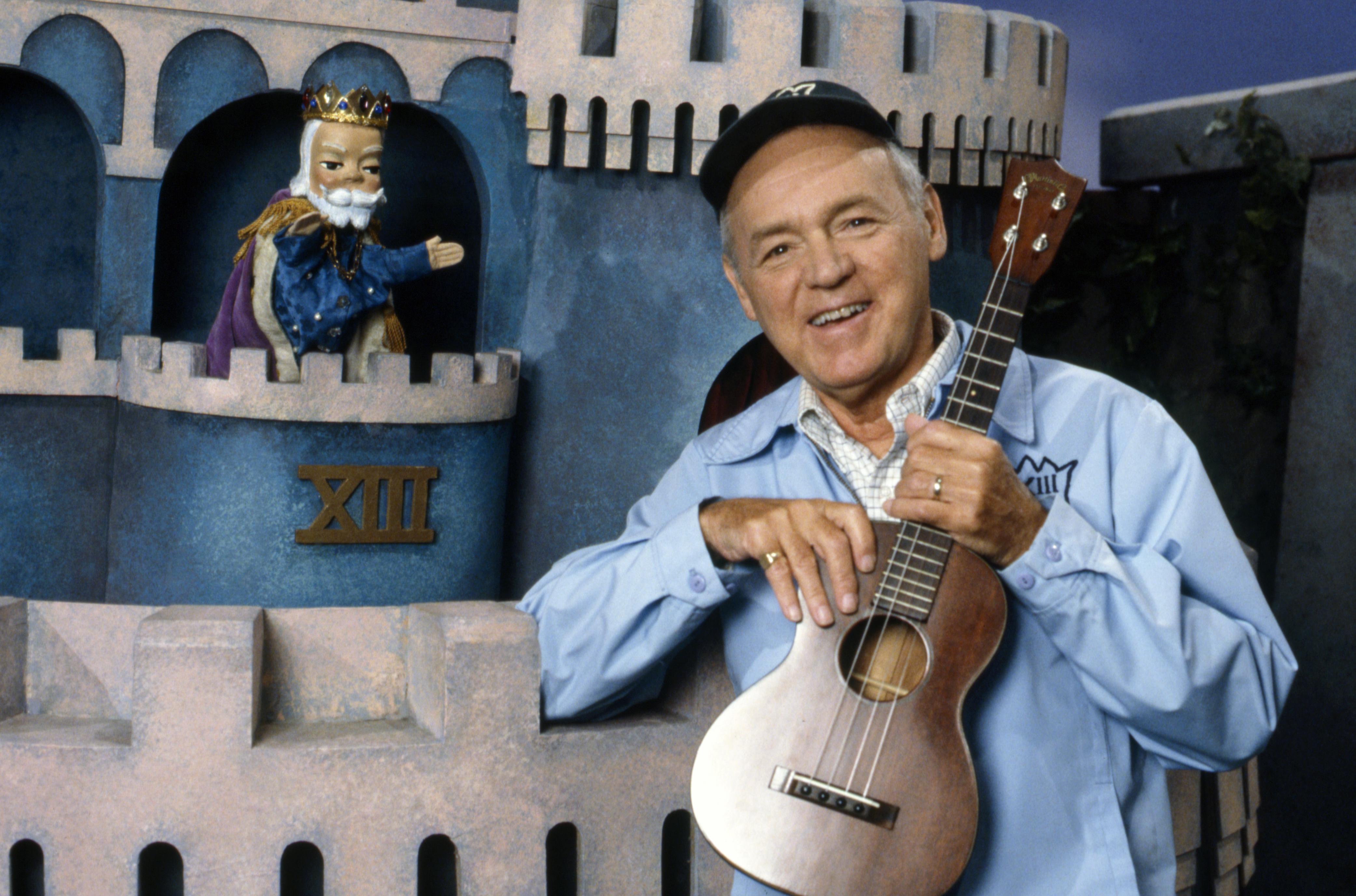 Joe Negri, handyman and music maestro on ‘Mister Rogers,’ dies at 99