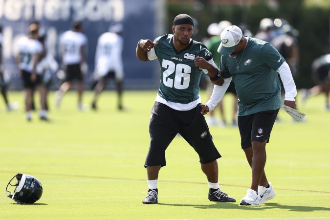 Saquon Barkley says he loves the challenge of ‘learning a new language’ in Sean Mannion’s offense