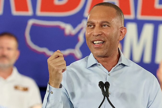 Jeffries defends Kushner meeting, vowing tough oversight of Trump