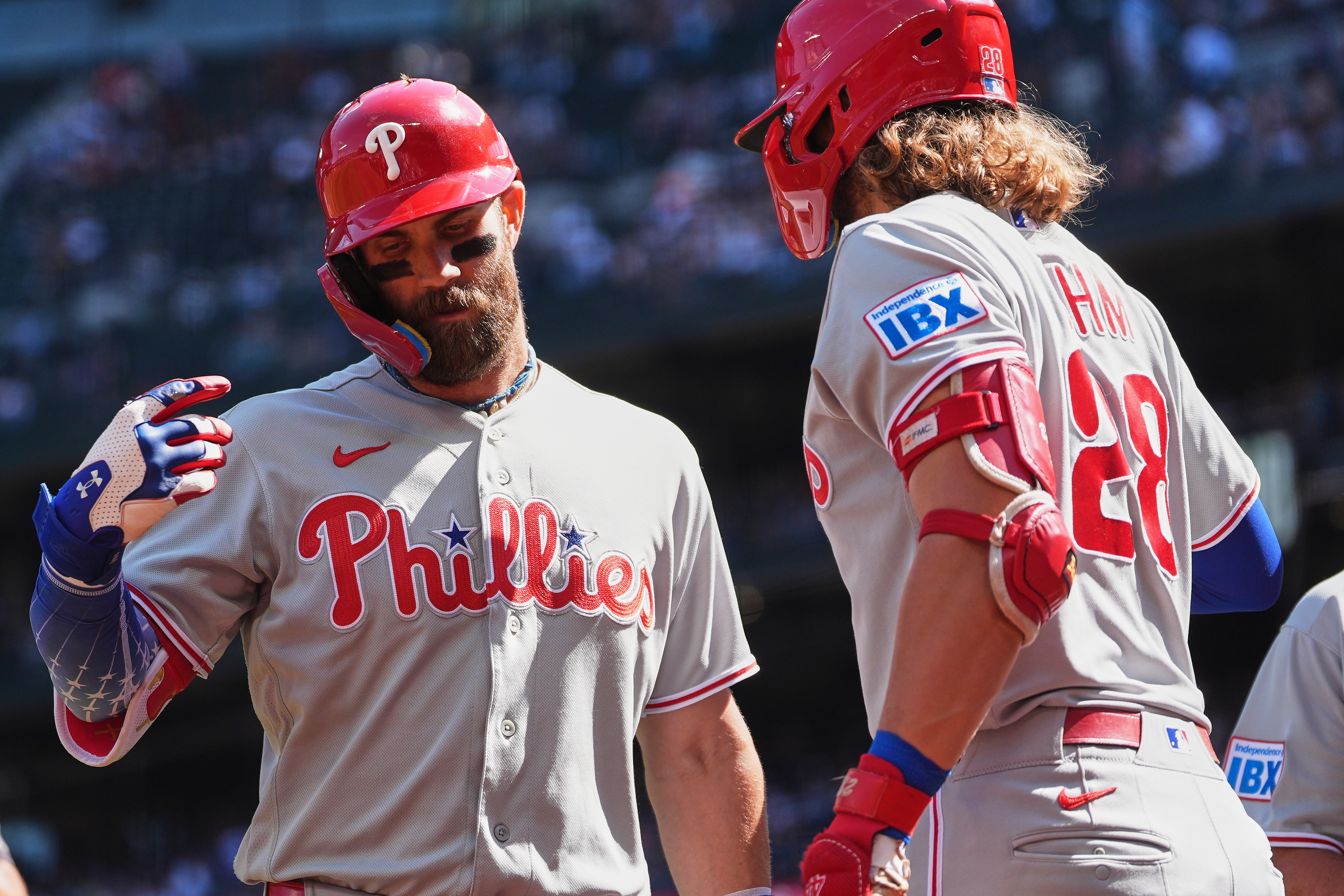 Bryce Harper continues his ‘impressive’ August as the Phillies avoid a sweep in Seattle