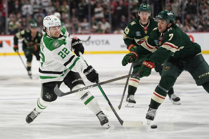 12 players the Flyers could target to upgrade their roster via trade, free agency, or an offer sheet