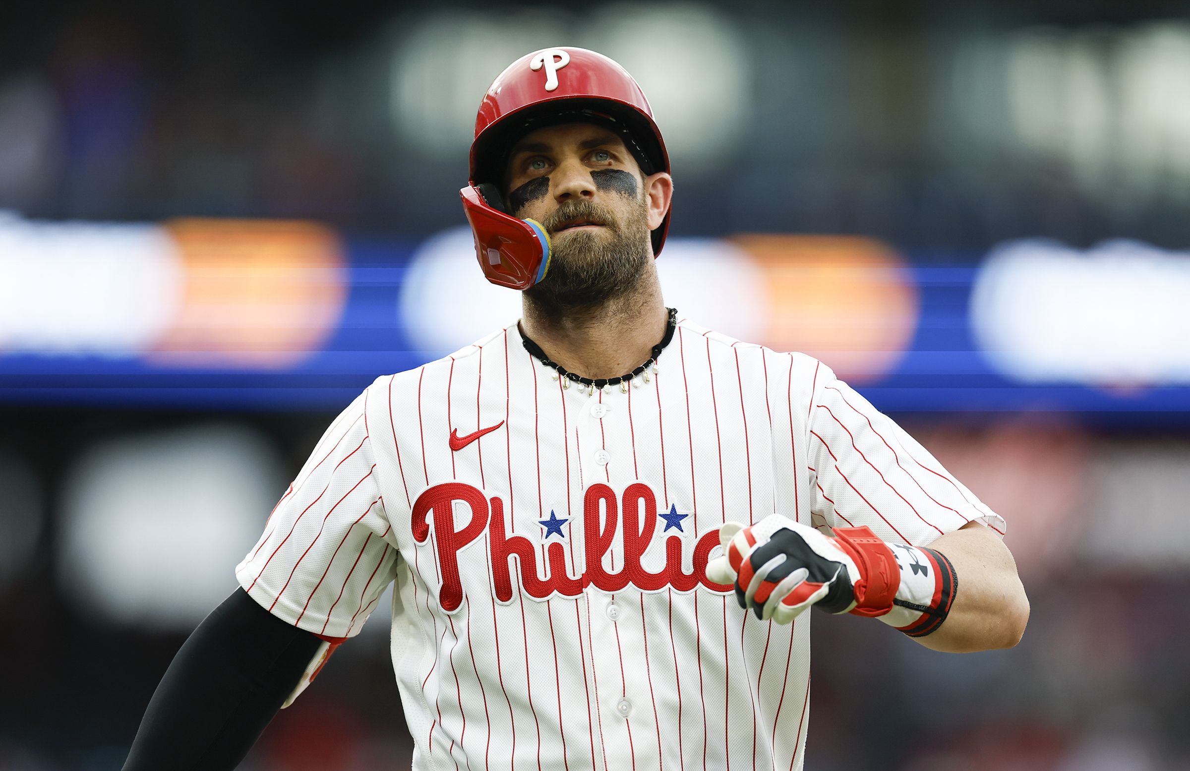 Senate, Congress members demand FanDuel eliminate VIP programs for bettors, citing Bryce Harper controversy