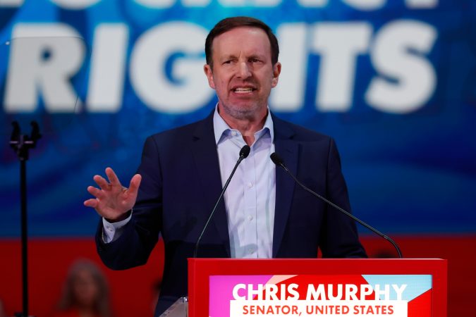 Bill to raise minimum wage to $25 an hour will be introduced in Senate