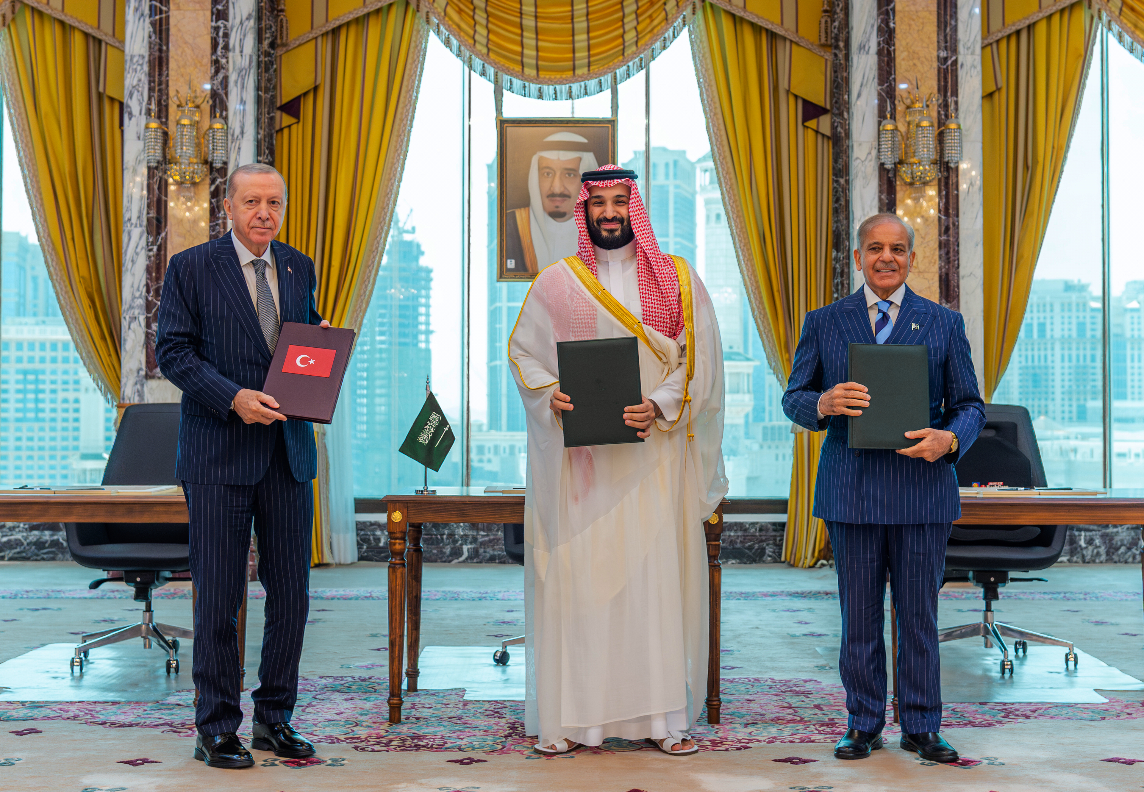 Saudi Arabia, Turkey, and Pakistan have signed a key defense agreement