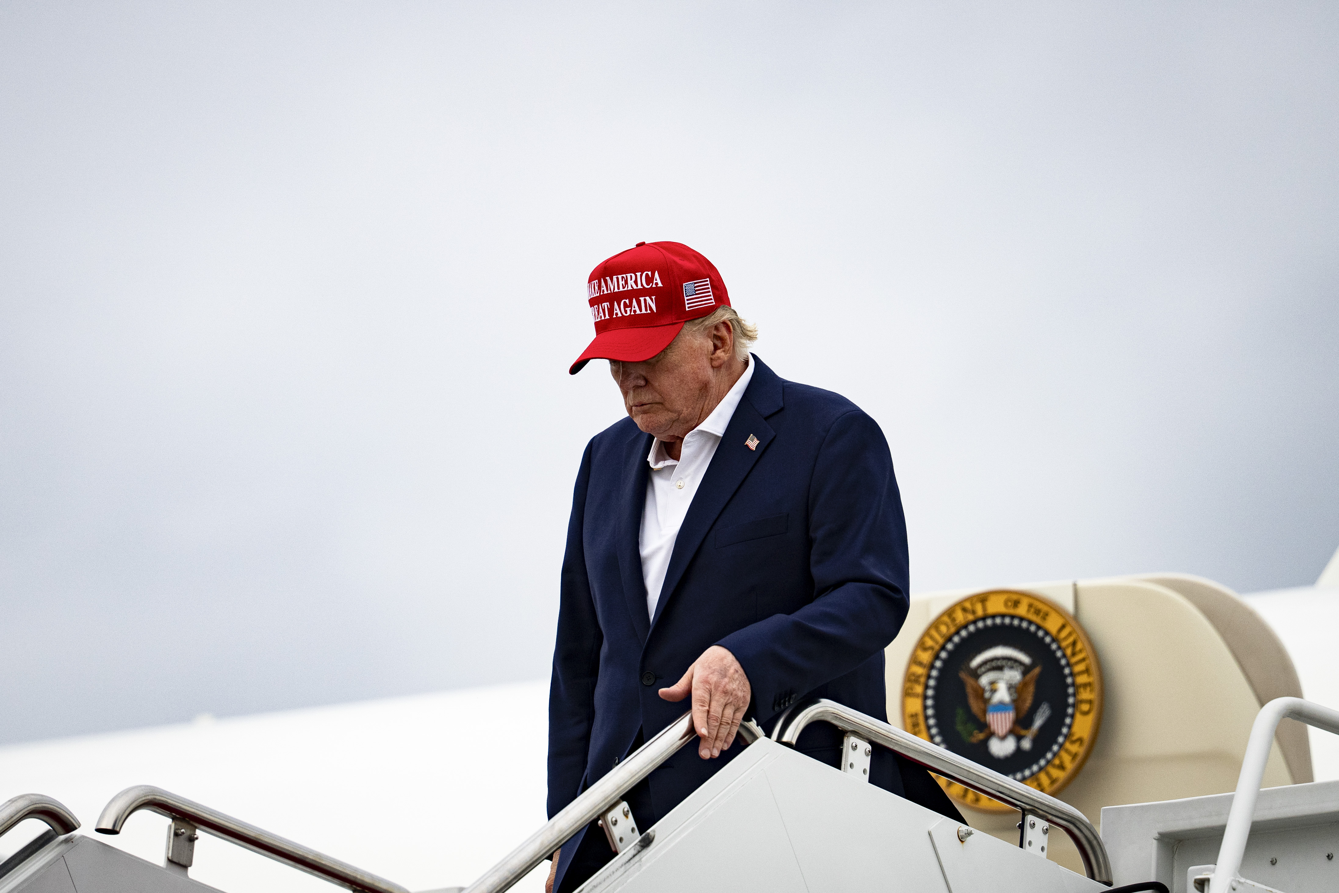 Trump lashes out at Oman as preliminary deal with Iran expires