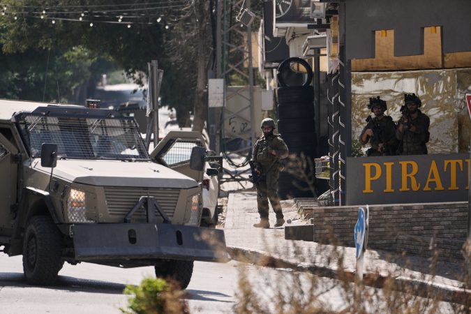 Northern West Bank in lockdown as clashes rock villages and Israel deploys troops in Nablus