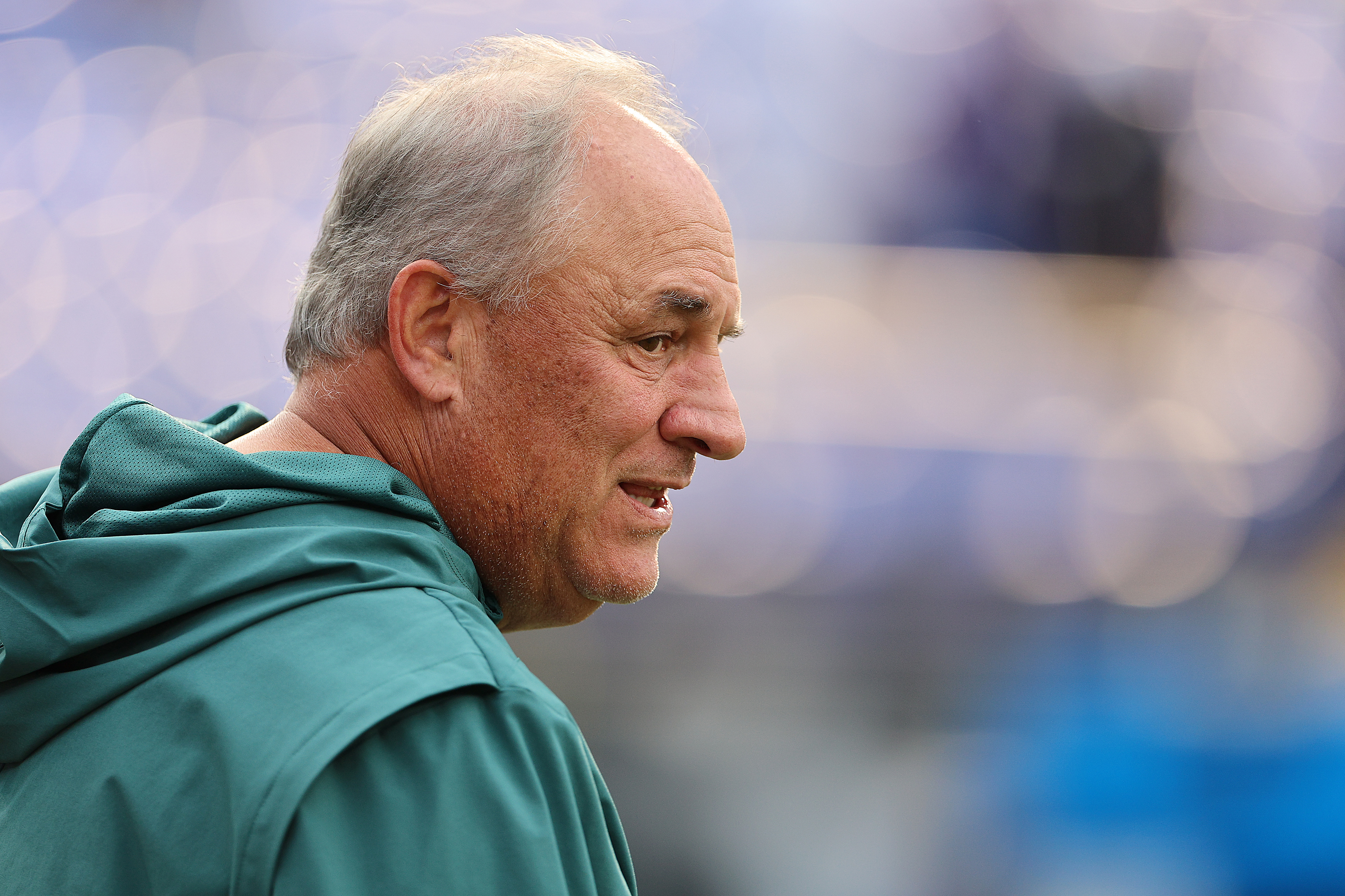 Vic Fangio’s wish for variety was granted at Eagles-Patriots joint practice. What he watched wasn’t always pretty.