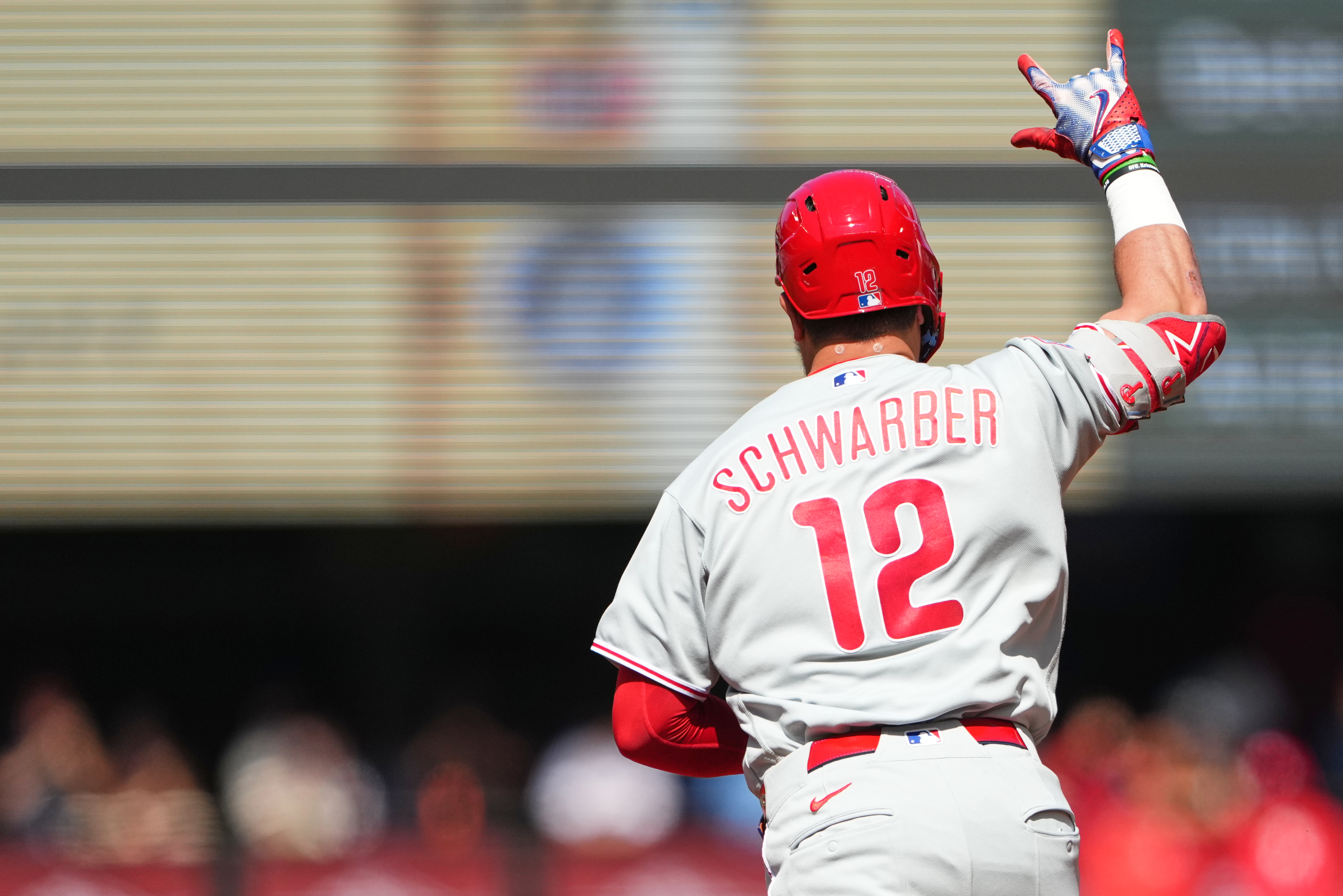 Phillies’ Kyle Schwarber is the first in the majors to 40 homers this season