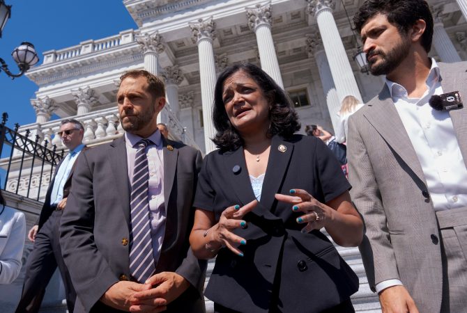 House votes to limit Trump on Iran; Senate fails to advance similar measure