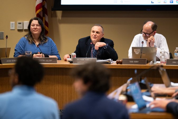 Lower Merion shut down a school board meeting amid shouts from parents angry about tech use