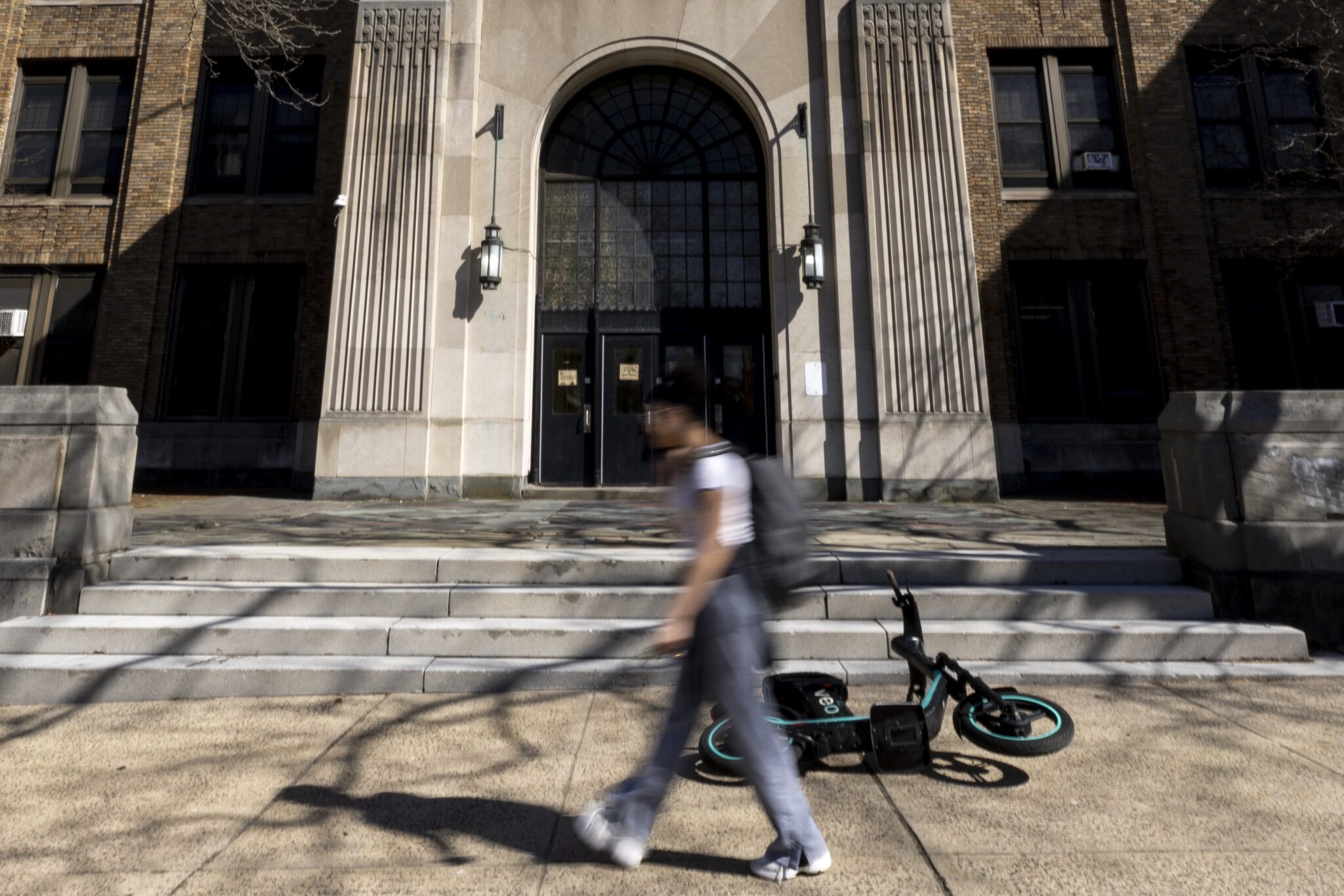 Group demands N.J. yank school guidance on transgender students