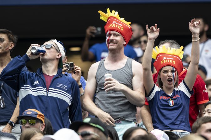 The Paris of America, a Phanatic apartment, and Nic Cage | Weekly Report Card