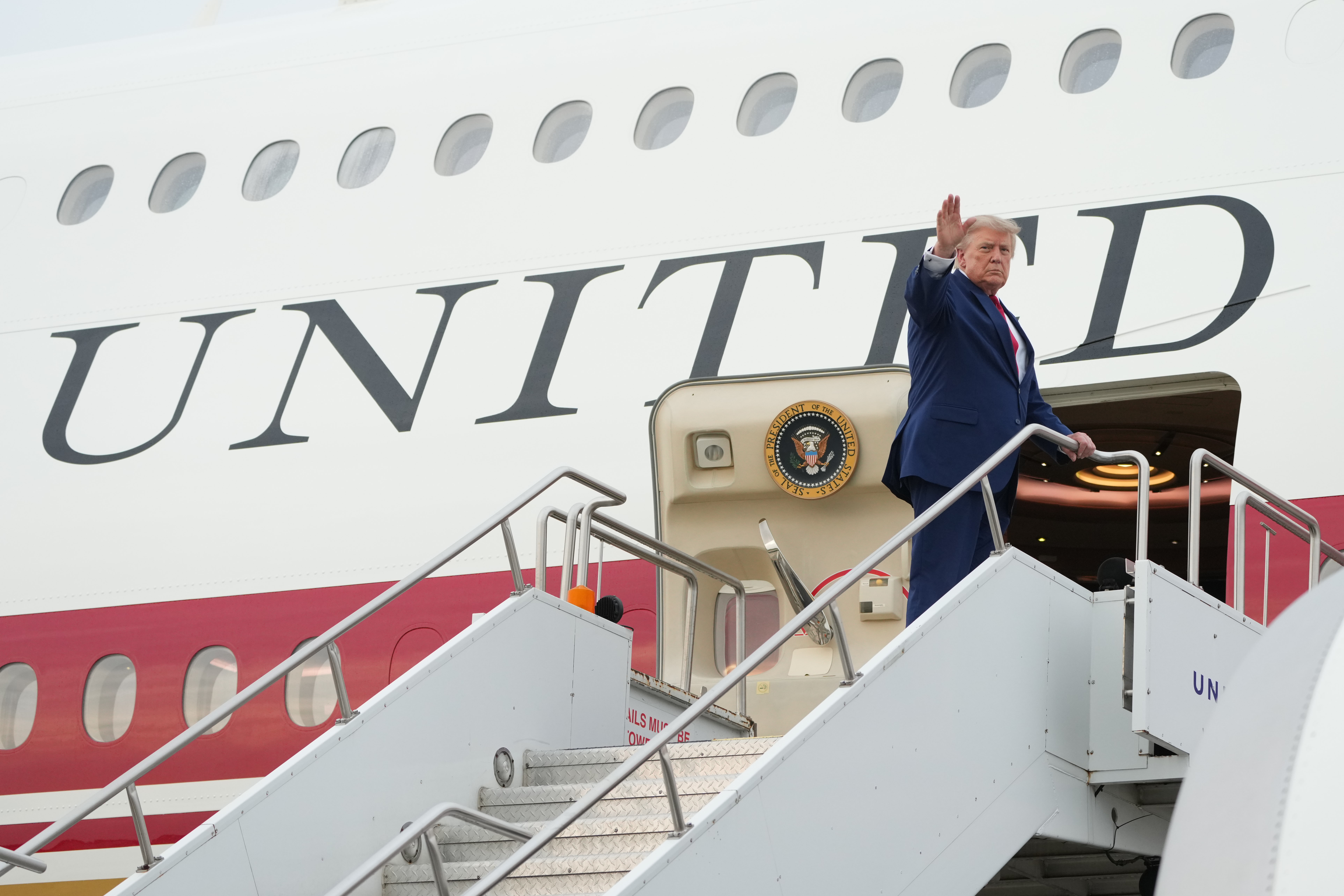 The tale of Trump’s food cart escape in Ankara explains why he is losing in Iran