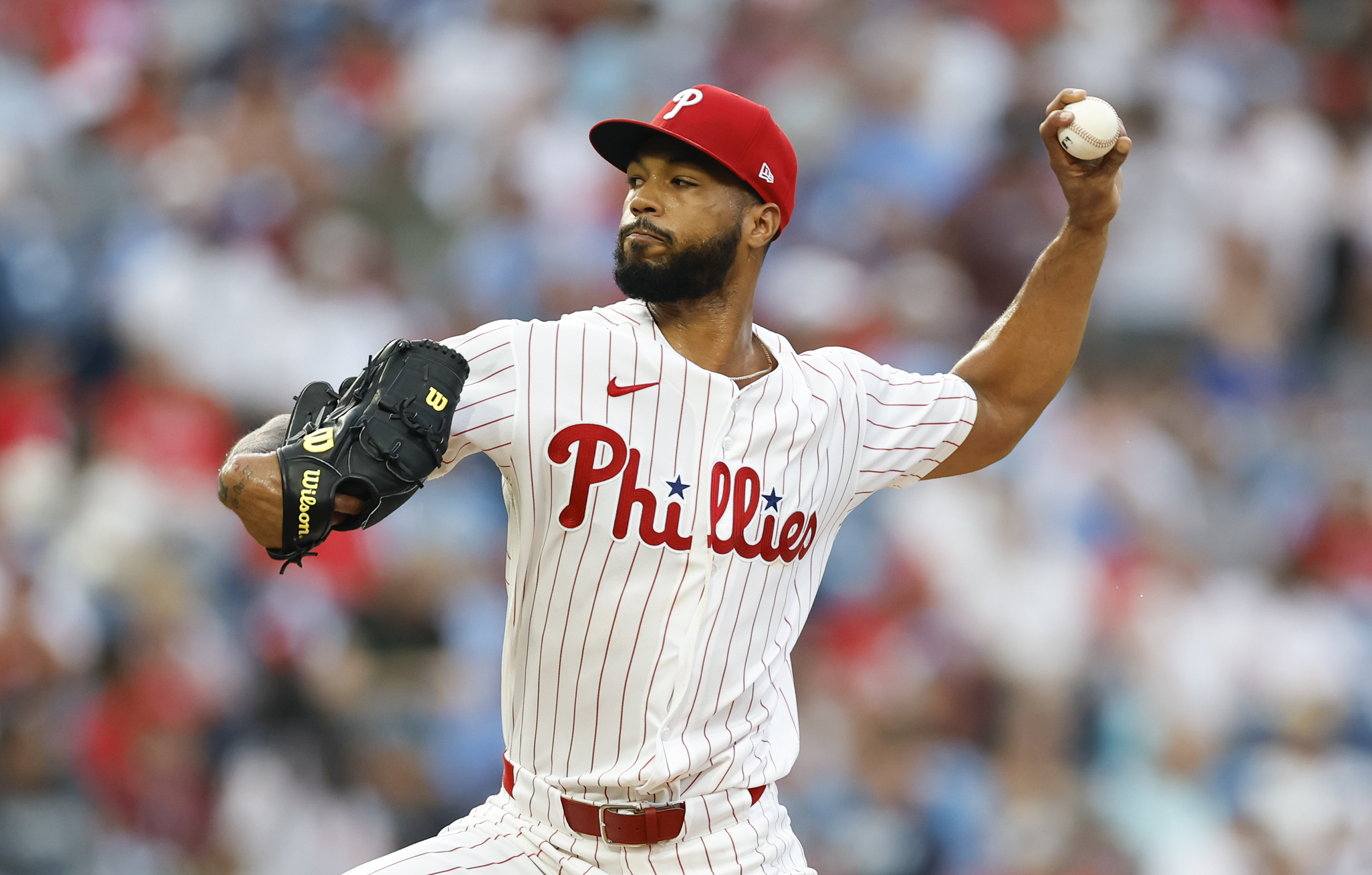 Cristopher Sánchez earns MLB-leading 16th win as Phillies’ offense holds off Marlins