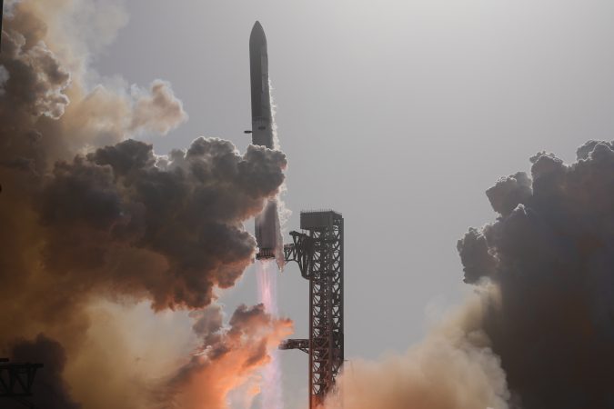 Musk’s SpaceX tumbles back to Earth, dragging Tesla stock down with it