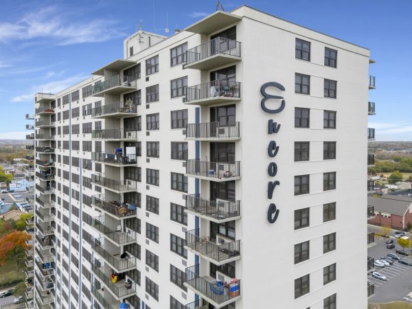 N.J. apartments back from the brink | Real Estate Newsletter