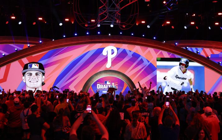 Phillies shrug off Tyler Spangler‘s injury concerns to select the shortstop in MLB draft’s first round