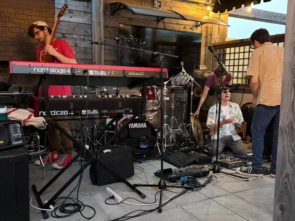 Avalon will allow outdoor live music one hour later at Gully’s