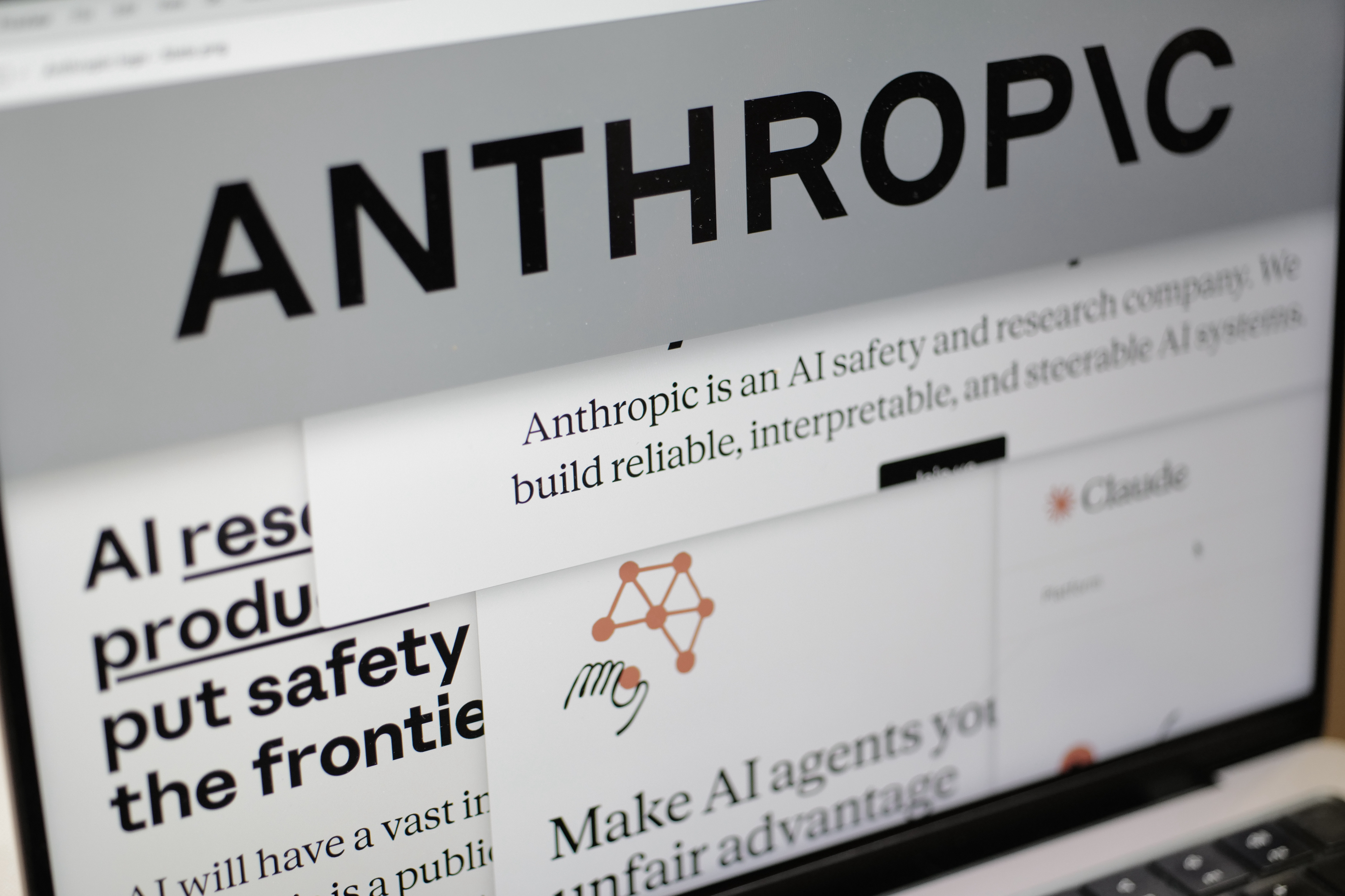 Anthropic expects to match SpaceX’s record IPO size or top it
