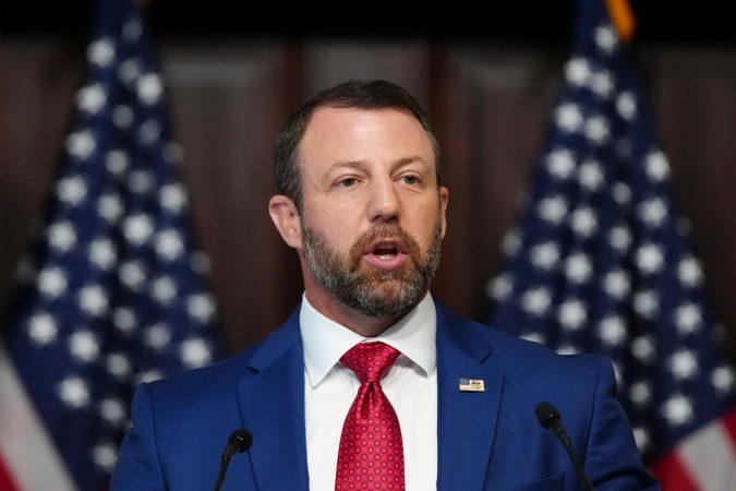 Mullin pushes states to comply with election demands, echoing Trump’s claims about midterm risks