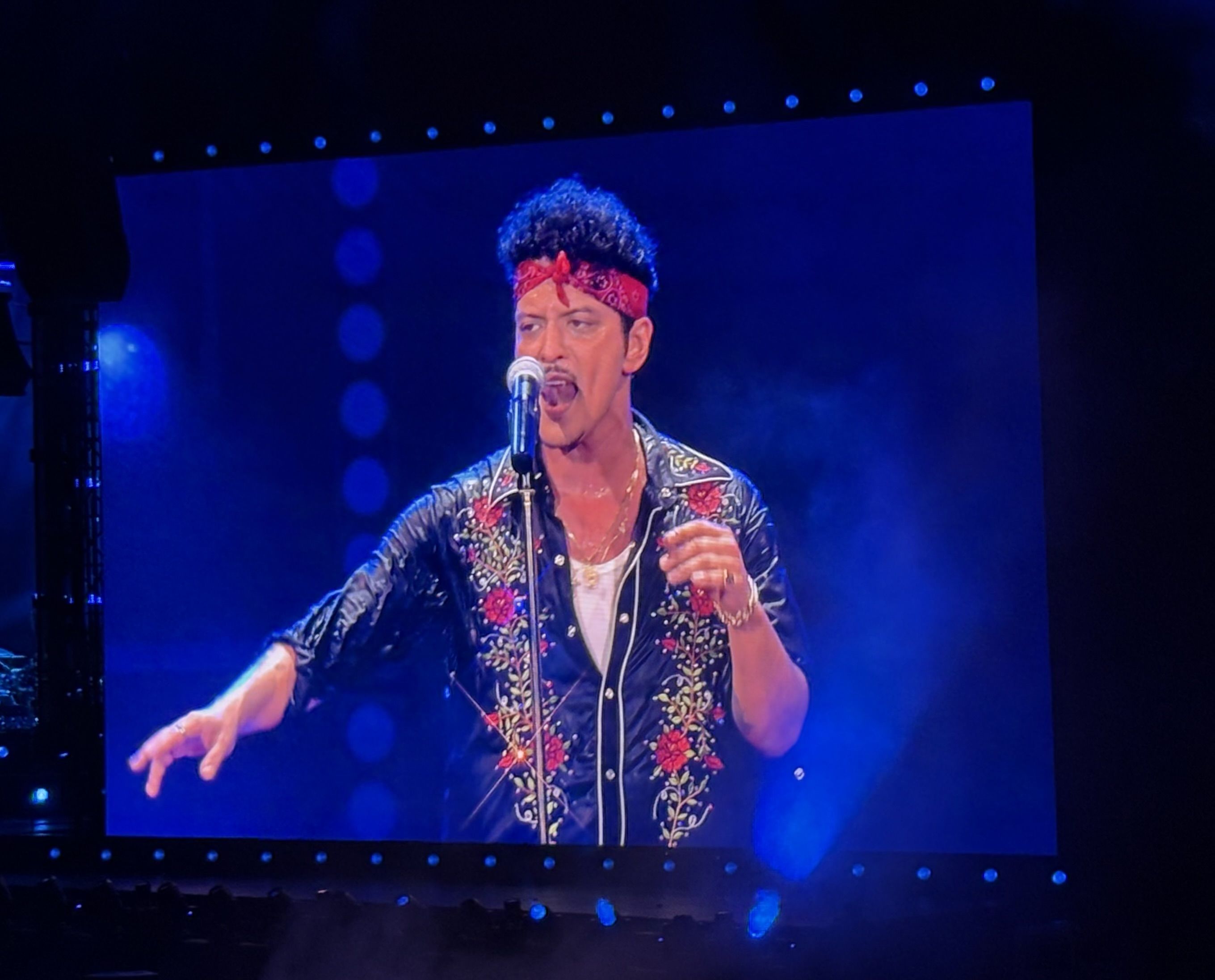 It was a thunderstruck stormy summer night but Bruno Mars’ ‘The Romantic Tour’ stop at Linc made it all worth it
