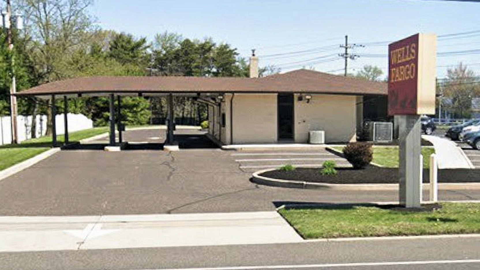 A Dunkin’ operator wants to repurpose a Mount Laurel bank building