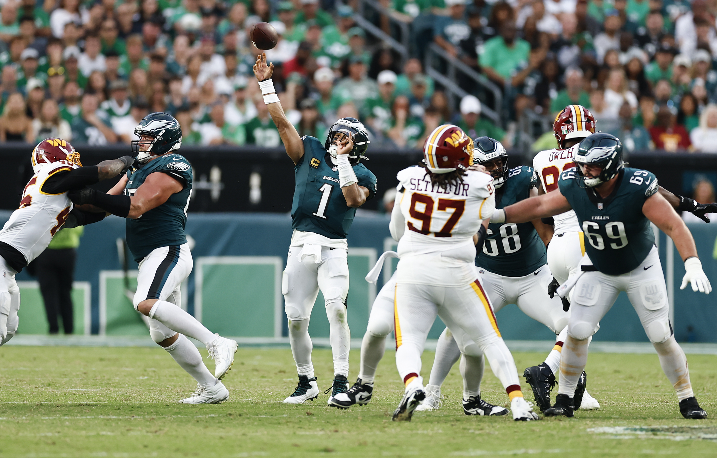Chances of a shutout, where Jalen Hurts ranks, and what else they’re saying about the Eagles in Week 2