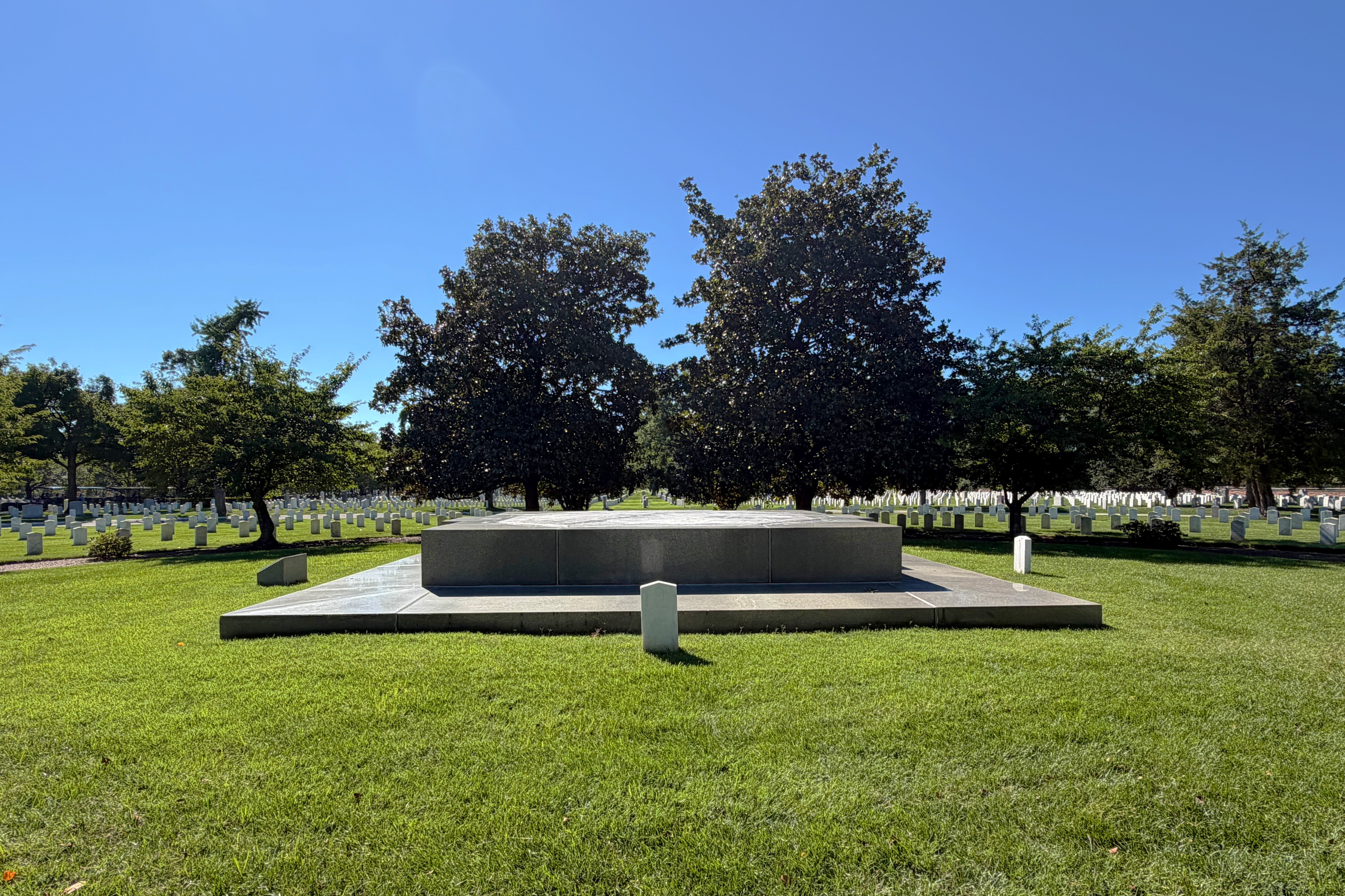 Trump officials strip military language criticizing Confederate memorial