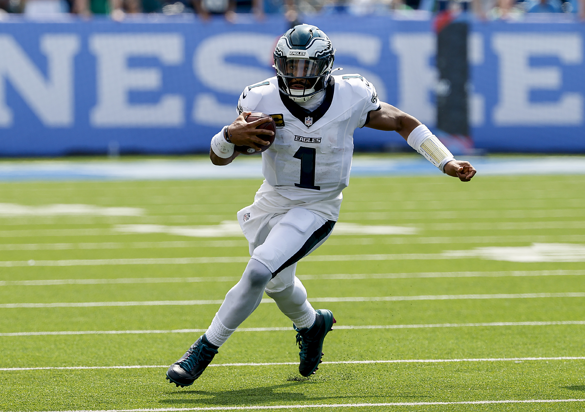 NFL power rankings roundup: Jalen Hurts’ Week 2 heroics give Eagles a boost heading into Monday Night Football