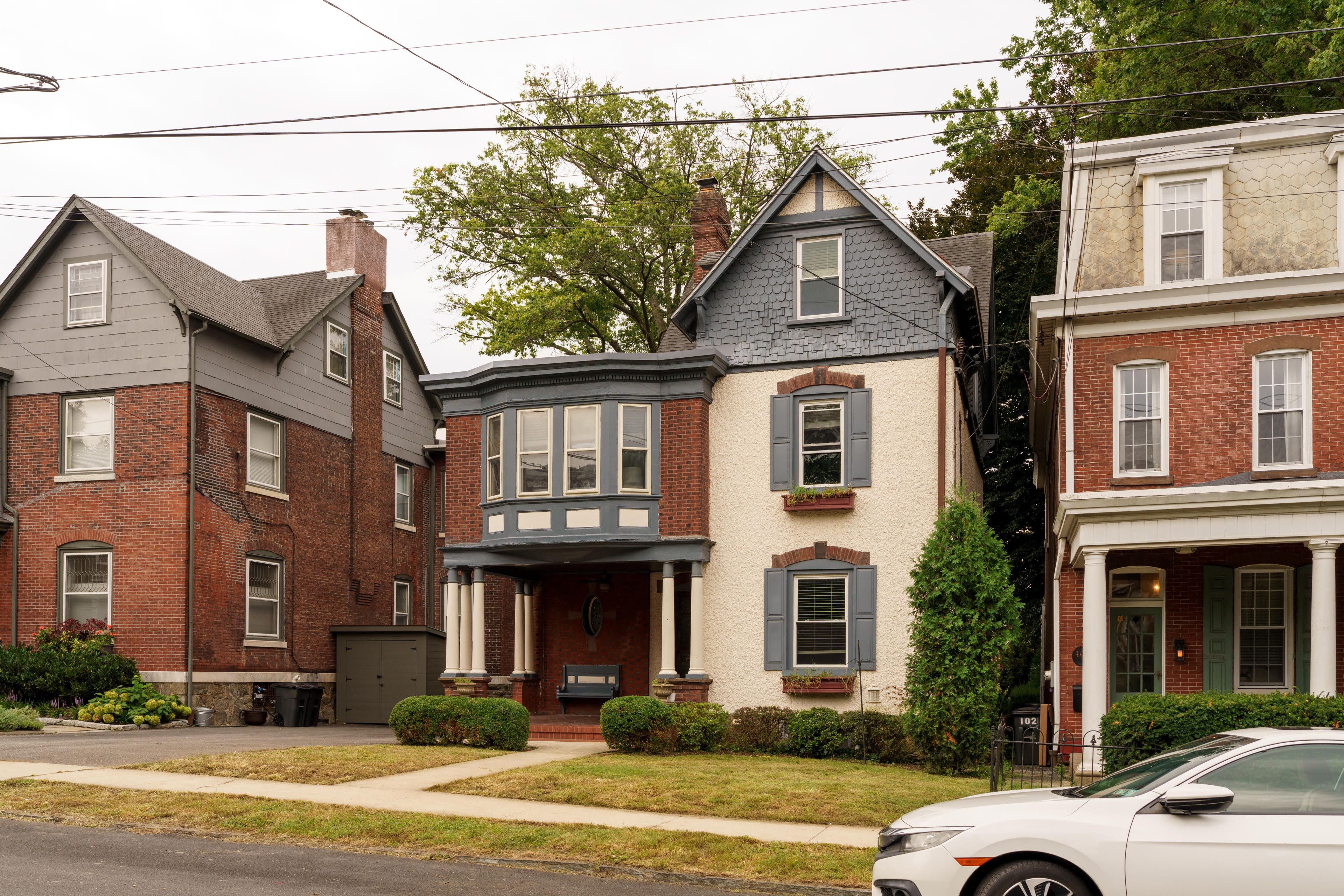 House of the week: A house in the Wissahickon neighborhood for $750,000