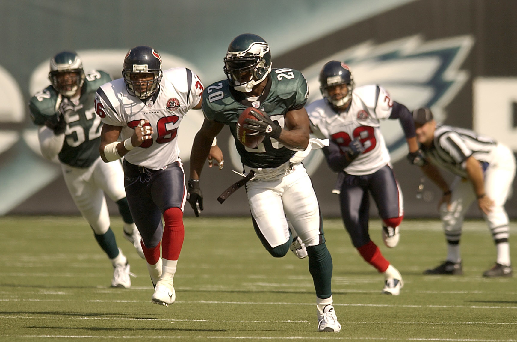 NFL calls on Trump administration to remove post featuring Eagles legend Brian Dawkins