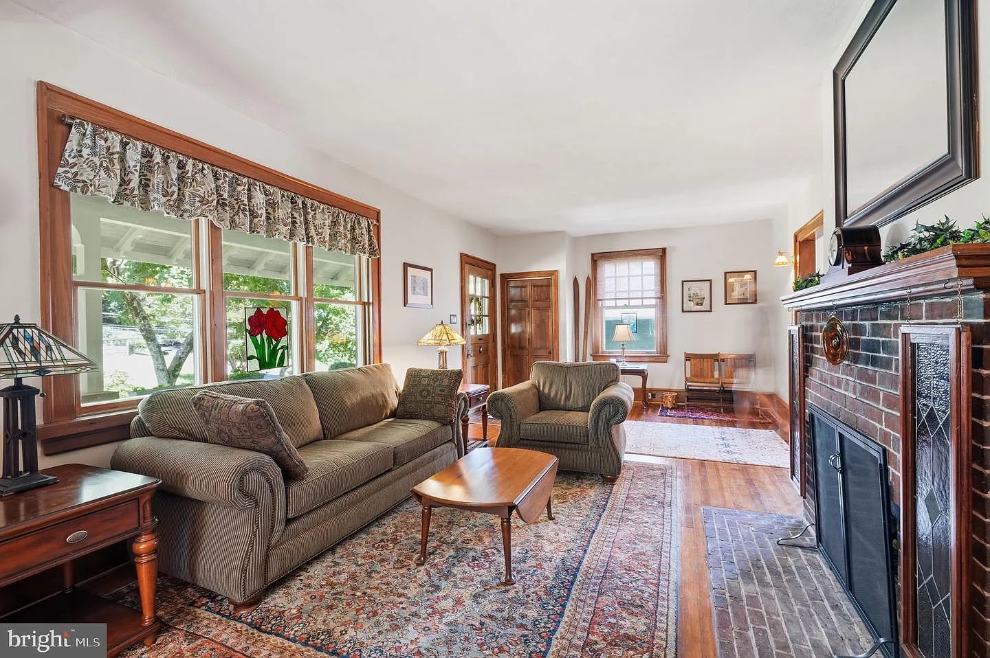 120 Heacock Ln, Wyncote, PA 19095