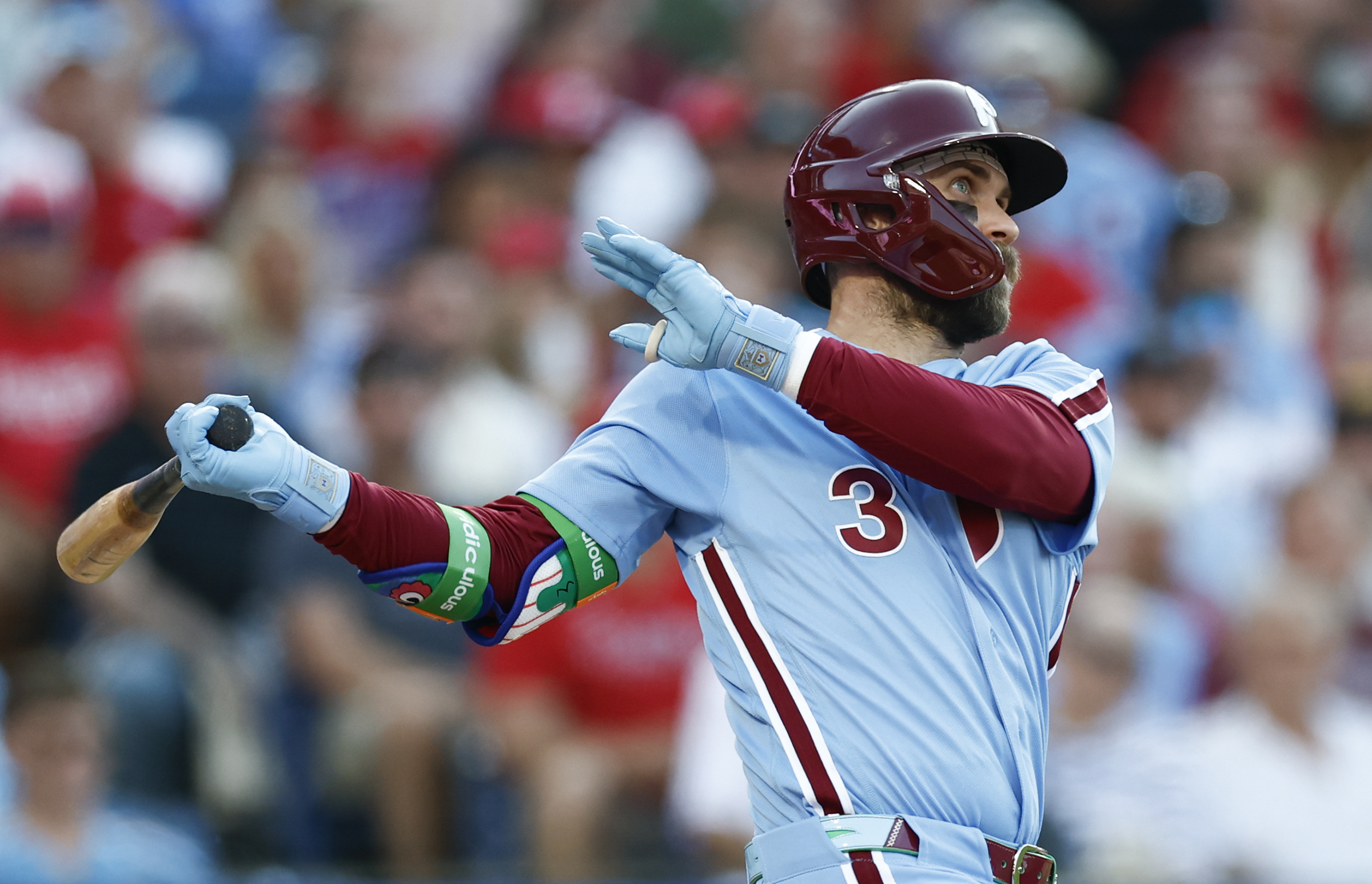 Bryce Harper has ‘been holding up’ in his move back to right field, and on pace to play every game