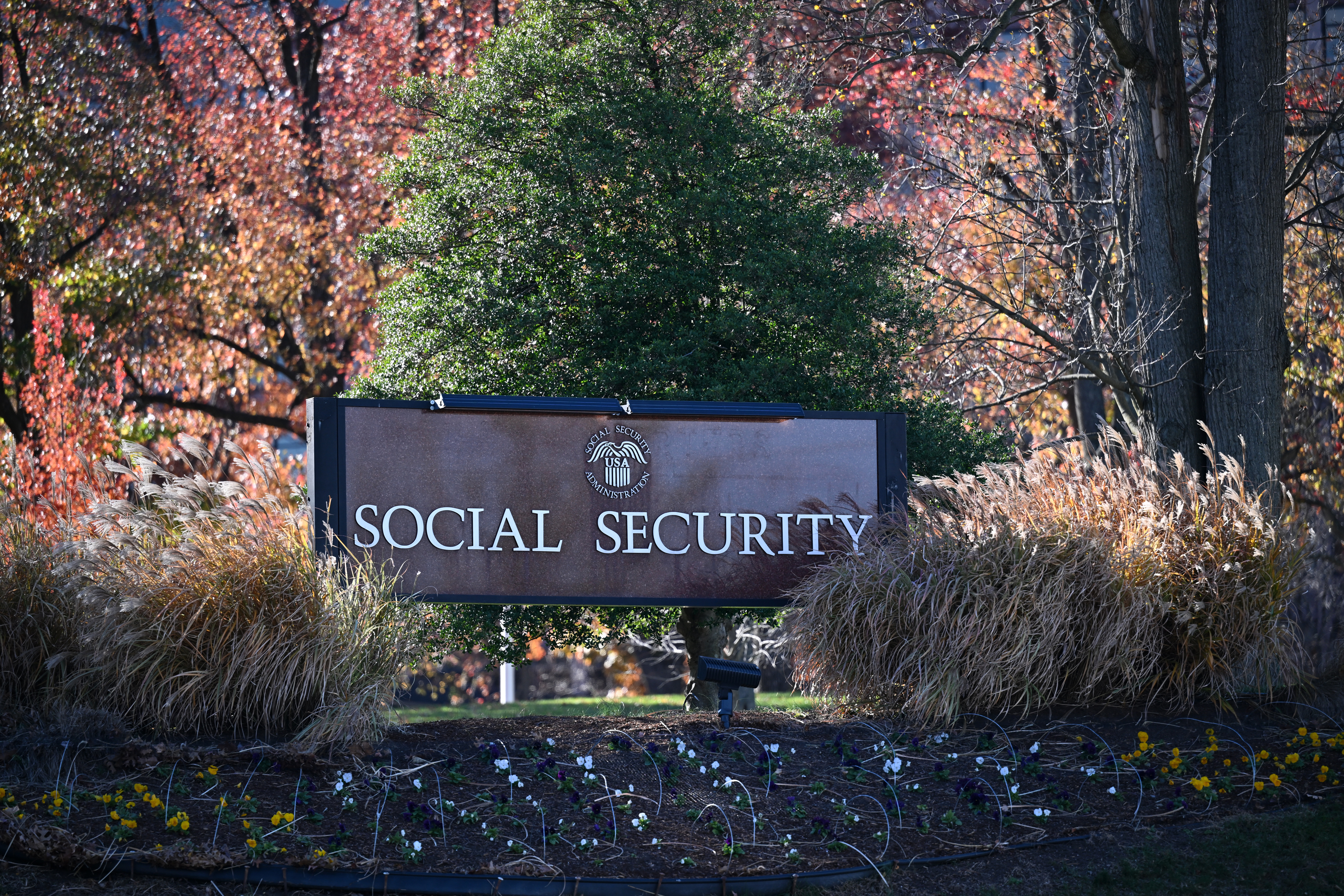 As Social Security fund runs dry, some Republicans say it’s time to raise taxes