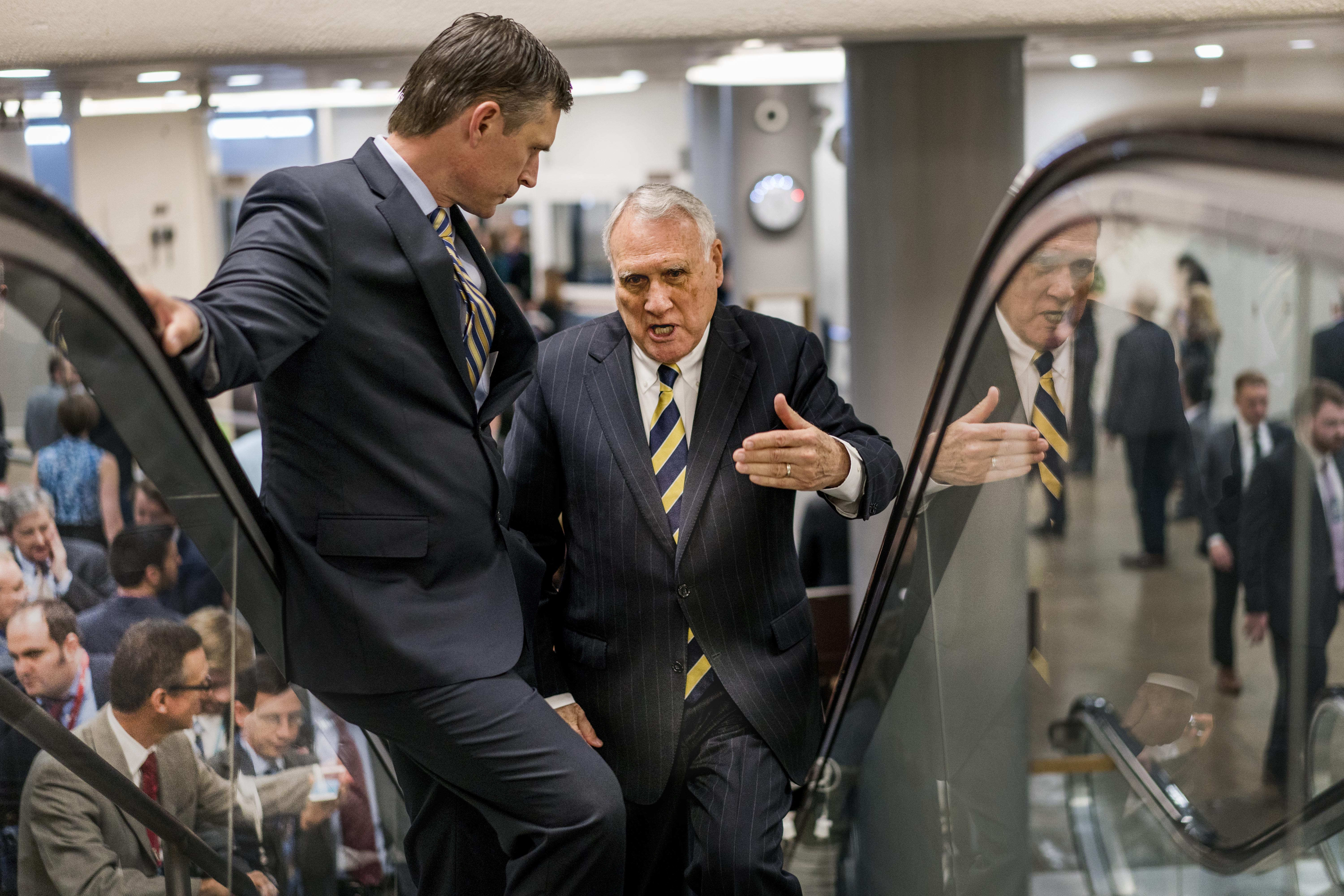Jon Kyl, a former top Republican in the Senate, dies at 84