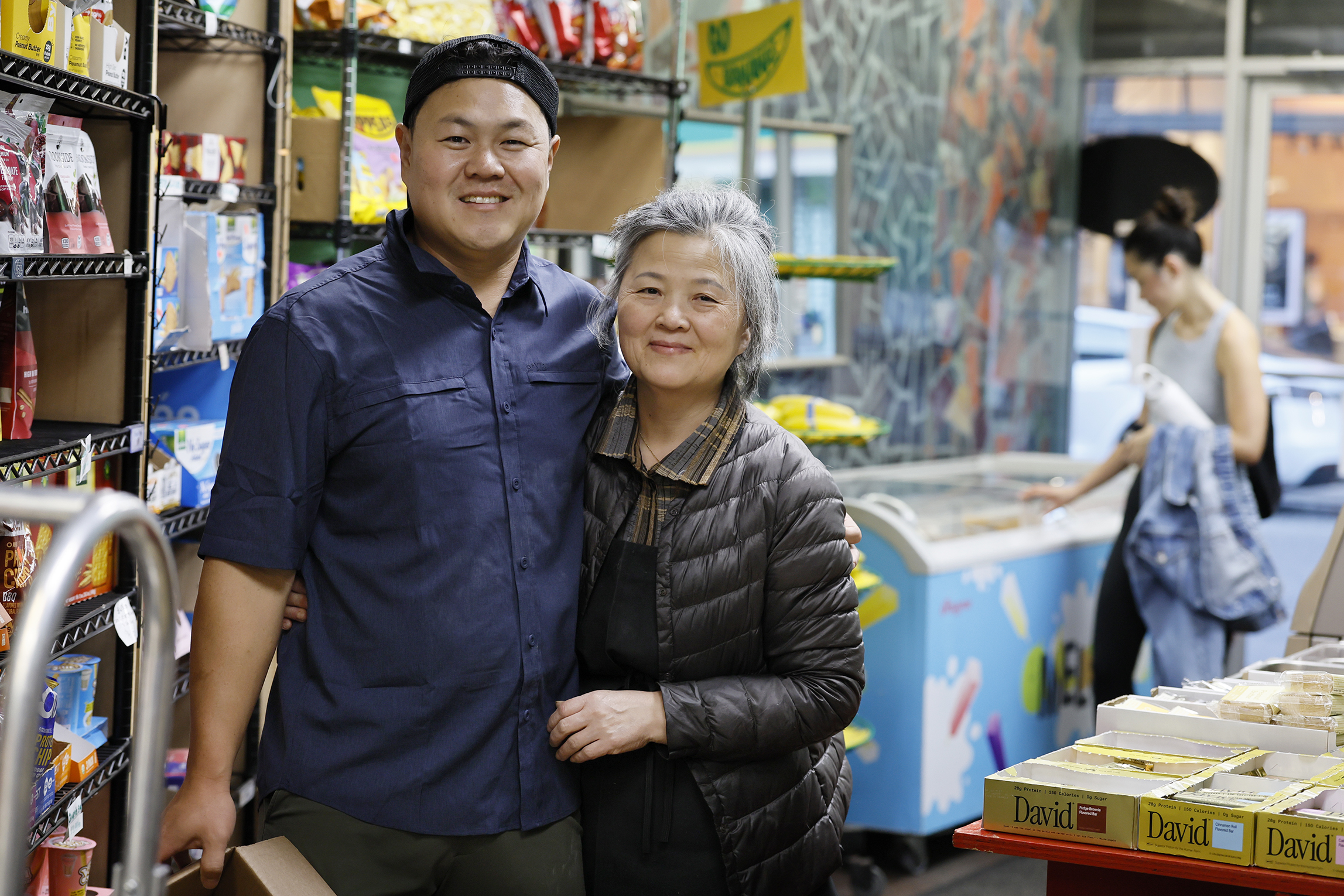 A Rittenhouse Square grocery store is behind on its rent. Neighbors are stepping in to help.